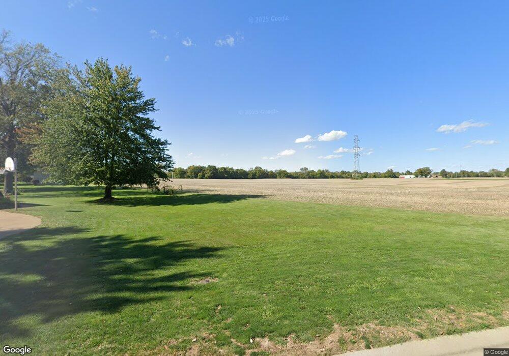 310 Lakeview Acres Dr, Collinsville, IL 62234 - photo 1