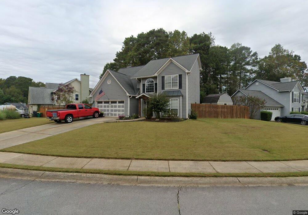 600 Suwanee Lakes Cir, Suwanee, GA 30024 - photo 1