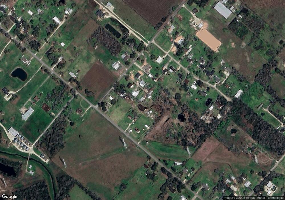 1690 County Road 152, Alvin, TX 77511 - photo 1