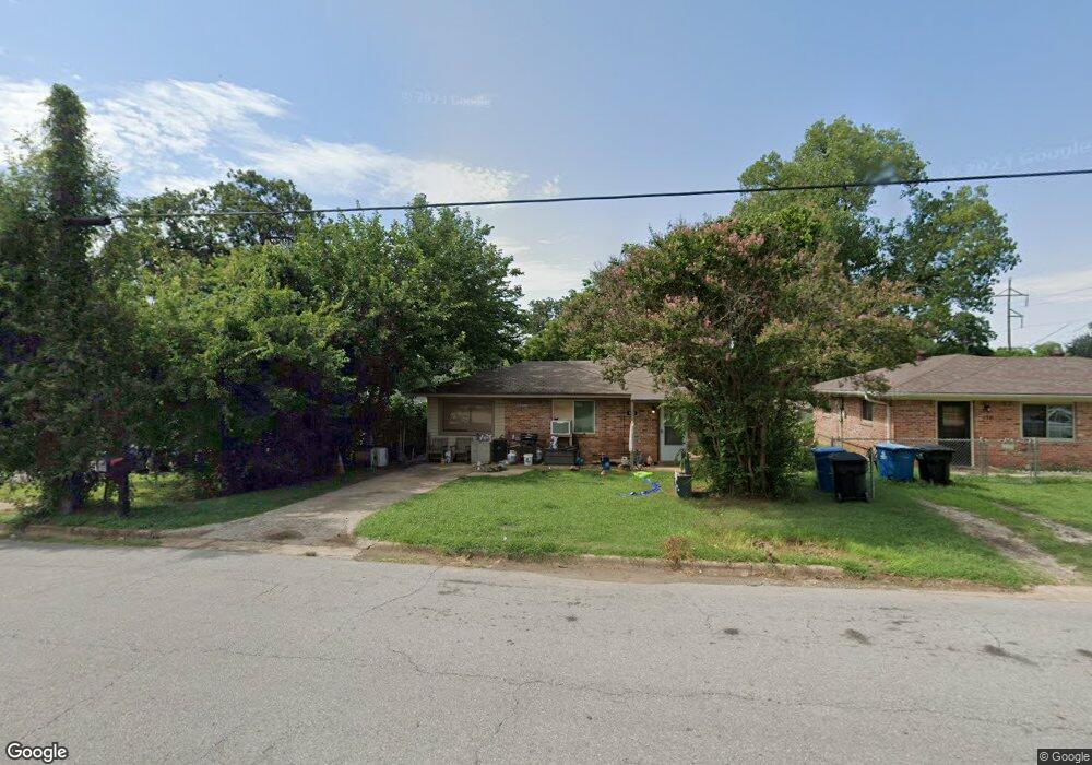 936 W Coffin St, Denison, TX 75020 - photo 1