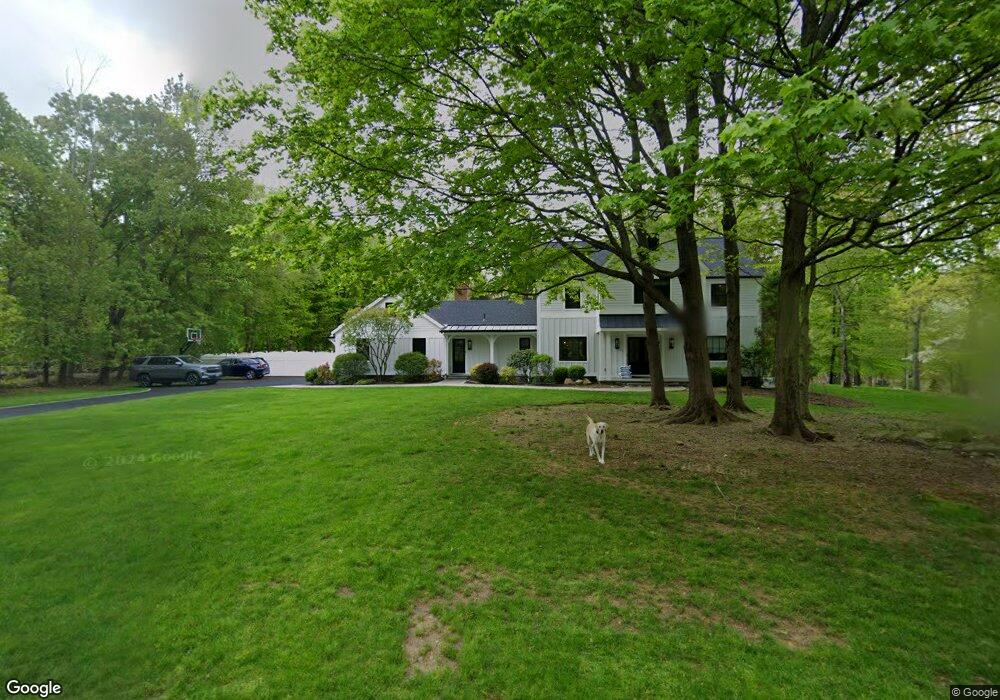 2 Warwick Ln, Chappaqua, NY 10514 - photo 1