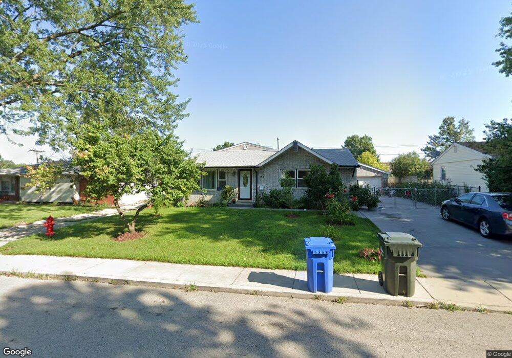 154 Mora Rd, Carpentersville, IL 60110 - photo 1