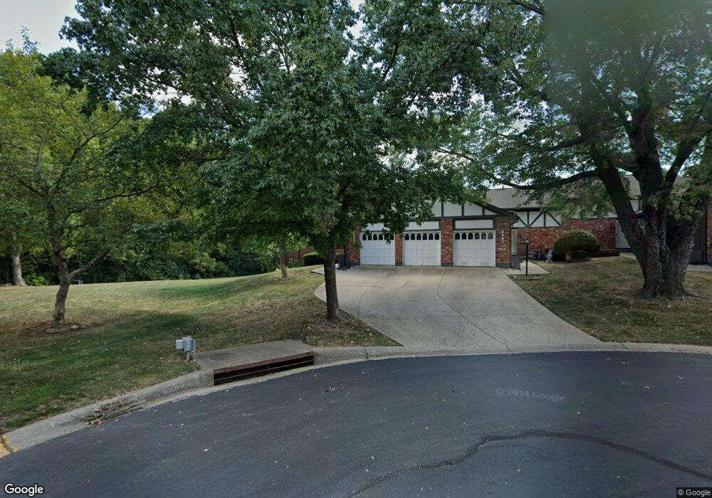 9945 Edelweiss Cir, Shawnee, KS 66203 - photo 1