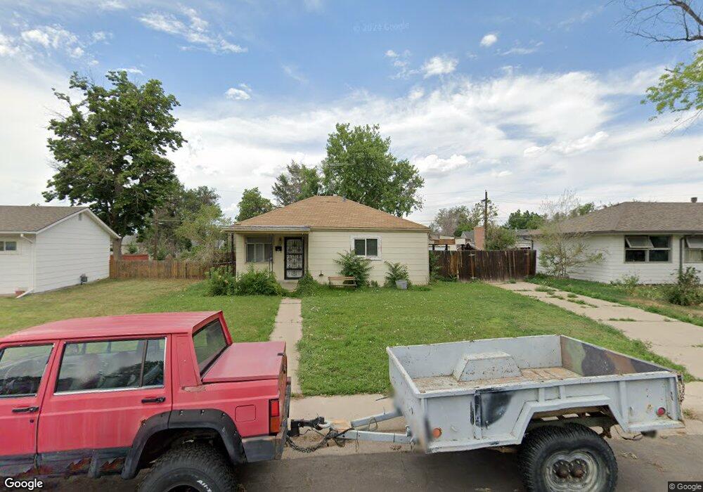 825 Nome St, Aurora, CO 80010 - photo 1