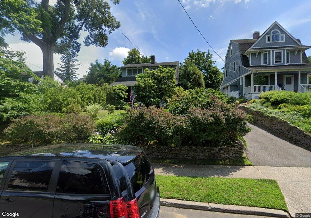 114 Bayview Ave, Port Washington, NY 11050 - photo 1