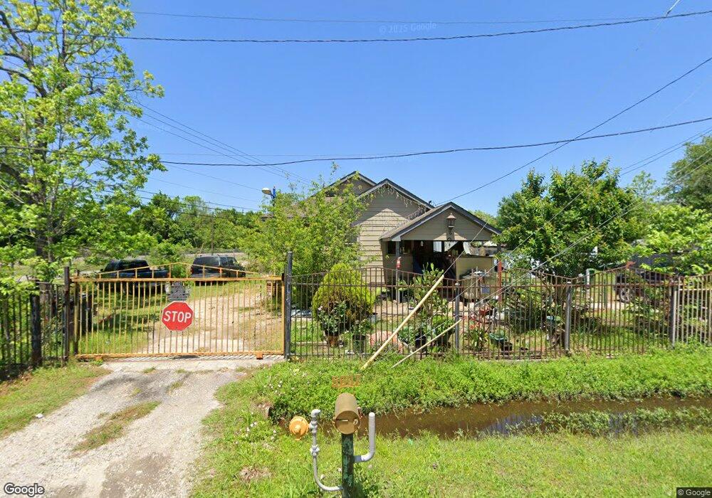 5607 Sam Houston St, Houston, TX 77016 - photo 1