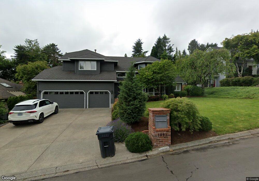 3895 Tamarack Ln, Lake Oswego, OR 97035 - photo 1