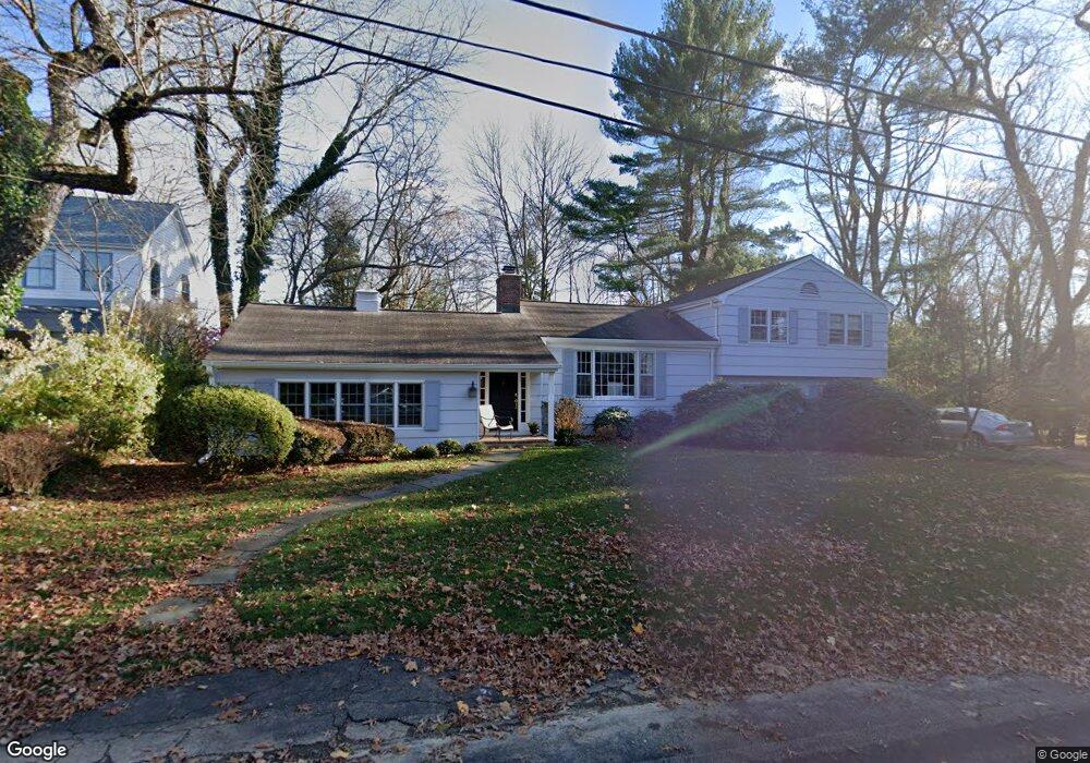 7 Janson Dr, Westport, CT 06880 - photo 1