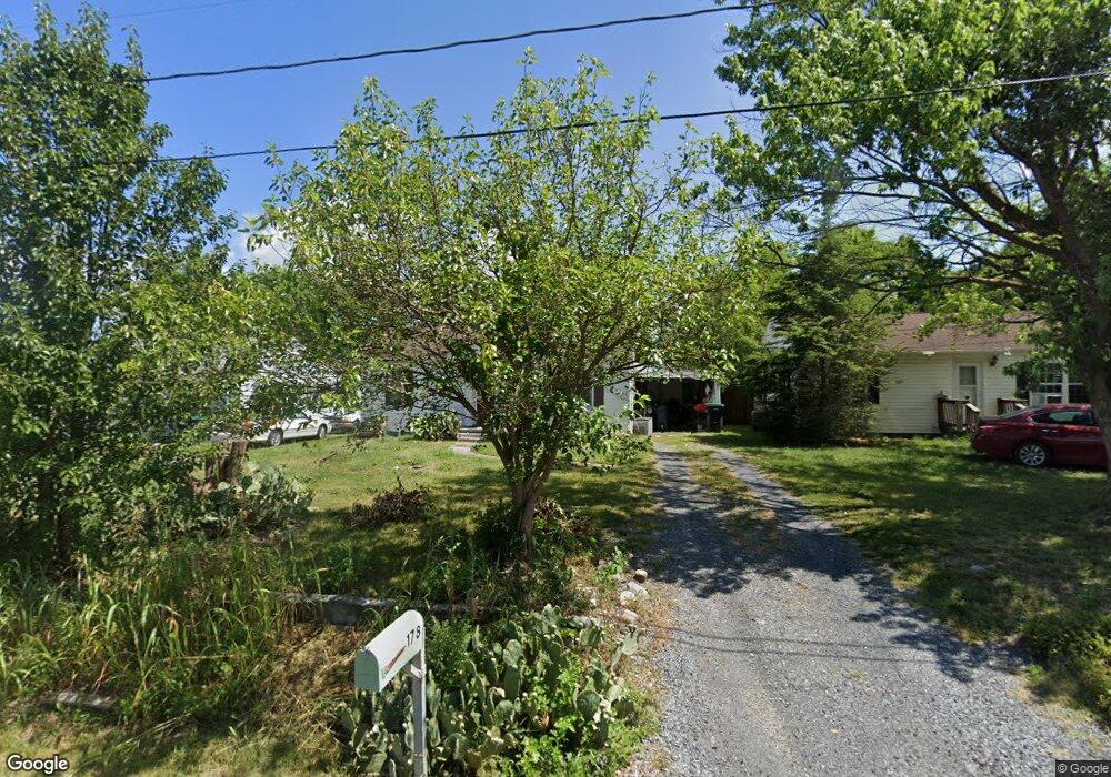 178 W Lee St, New Market, VA 22844 - photo 1