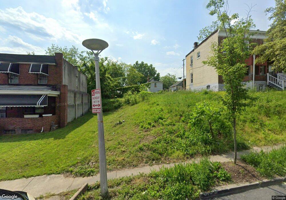 113 S Kossuth St, Baltimore, MD 21229 - photo 1