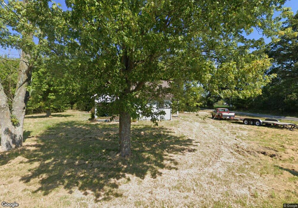 3650 W Deaver Rd, Columbus, IN 47201 - photo 1