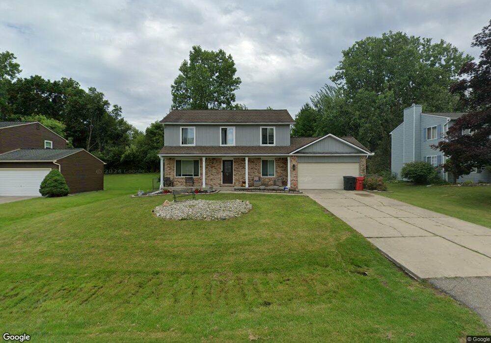 1763 Henbert Rd, West Bloomfield, MI 48324 - photo 1