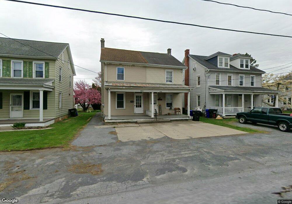 966 W Main St, New Holland, PA 17557 - photo 1