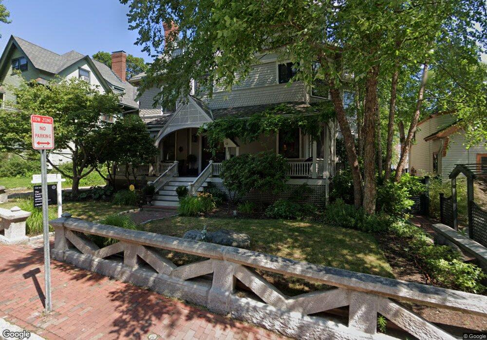 9 Lancaster St unit 5, Cambridge, MA 02140 - photo 1