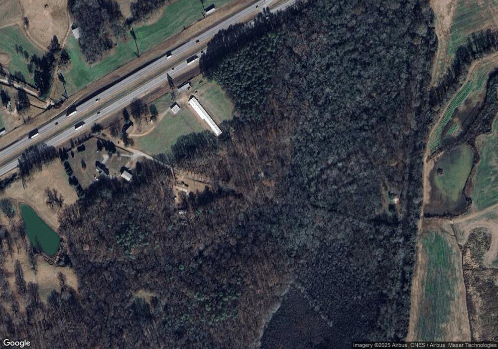 494 Roberts Ln, Carnesville, GA 30521 - photo 1