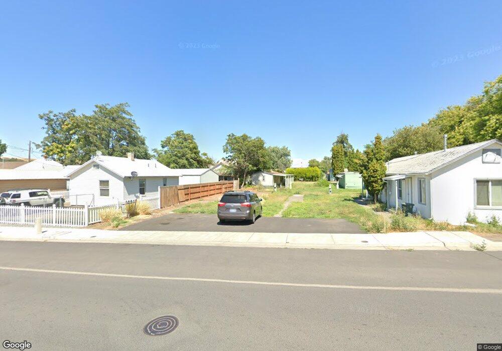 512 SW 15th St, Pendleton, OR 97801 - photo 1