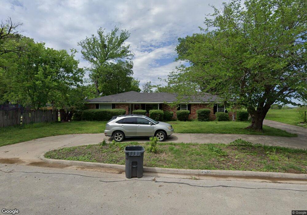 2654 W Maplewood Ave, Corsicana, TX 75110 - photo 1