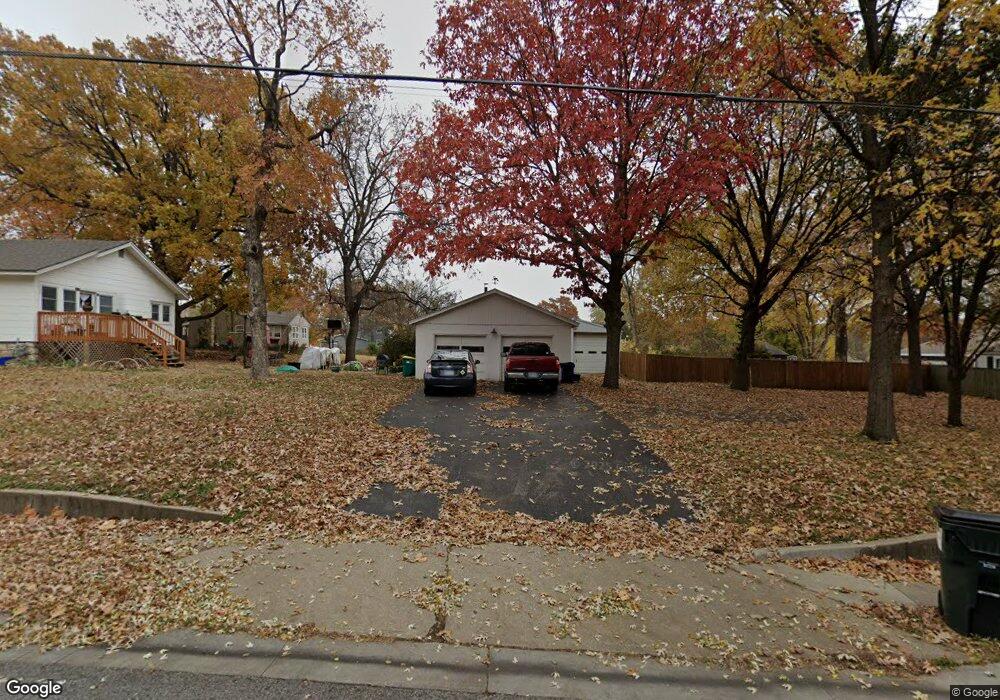 11821 W 55th St, Shawnee, KS 66203 - photo 1