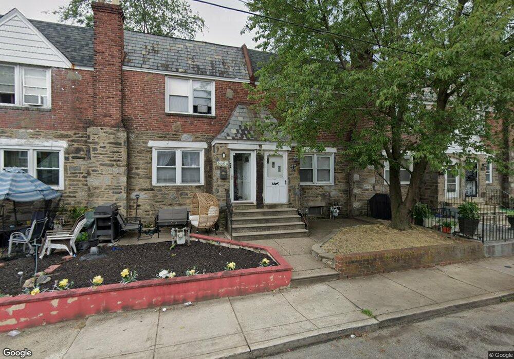 6864 Clover Ln, Upper Darby, PA 19082 - photo 1