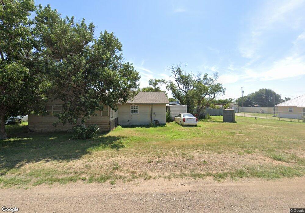 3310 Aylesworth St, Plainview, TX 79072 - photo 1