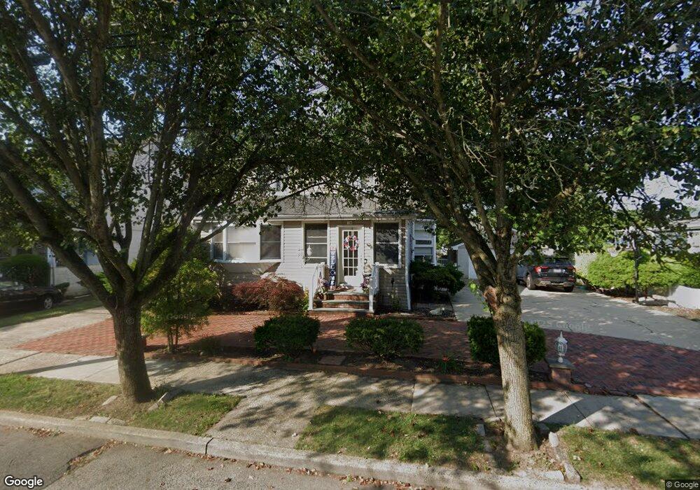 738 Silver Lake Place, Baldwin, NY 11510 - photo 1