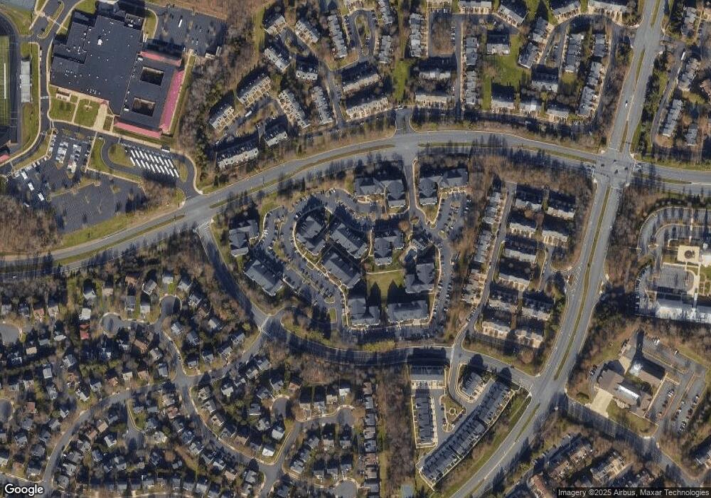 46588 Drysdale Terrace unit 102, Sterling, VA 20165 - photo 1