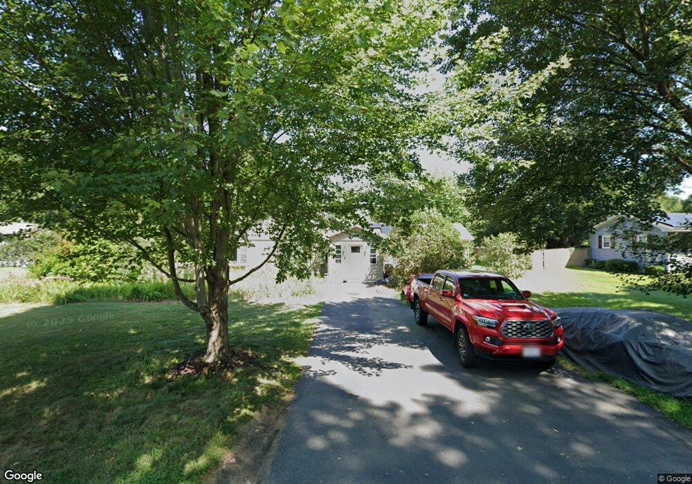 27 Capt Lathrop Dr, South Deerfield, MA 01373 - photo 1