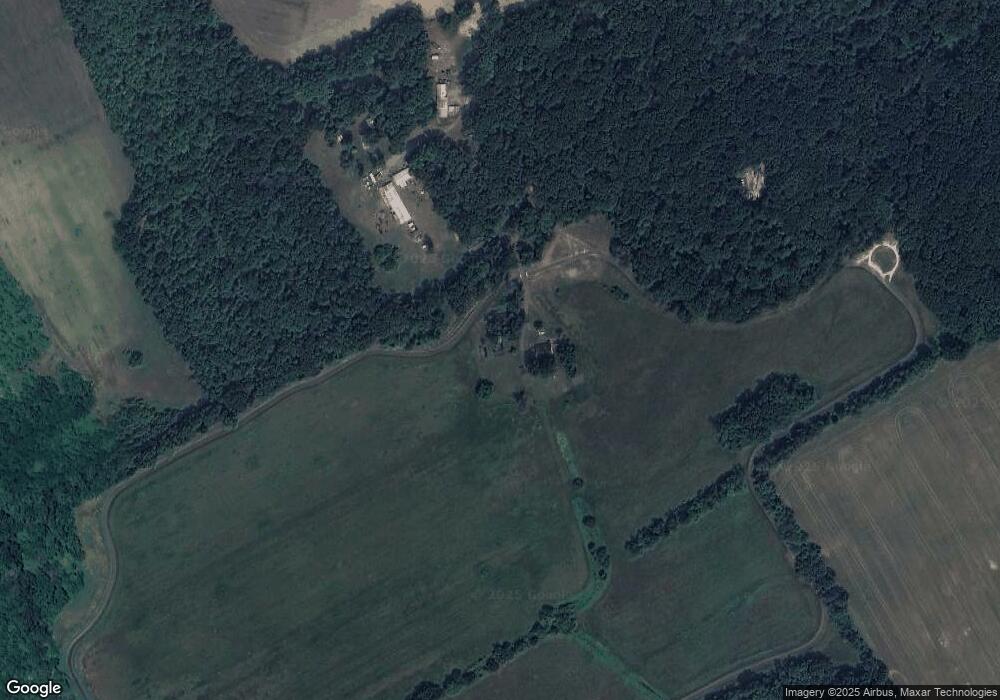 18 Tower Dr, Columbus, NJ 08022 - photo 1