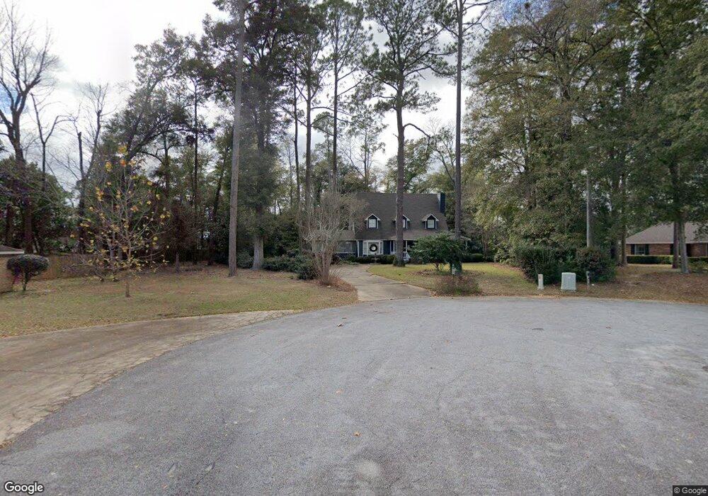 1102 Douglas Ct, Bainbridge, GA 39819 - photo 1