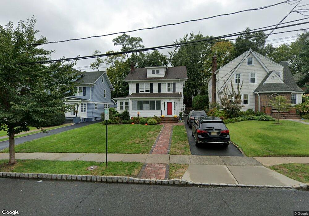 19 Undercliff Rd, Millburn, NJ 07041 - photo 1