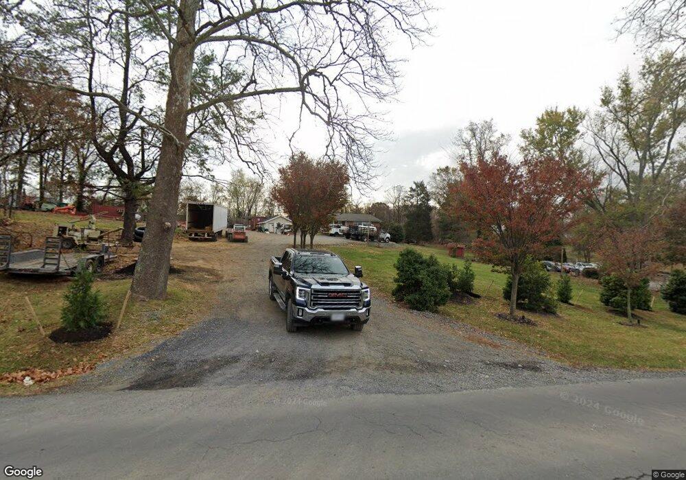 19254 Airmont Rd, Purcellville, VA 20132 - photo 1