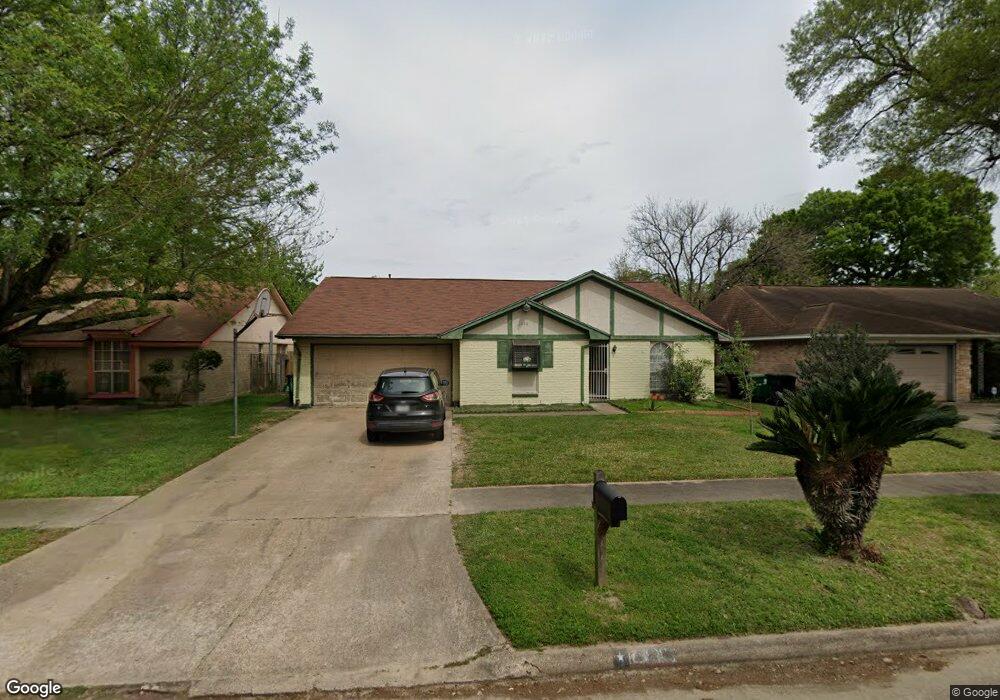 3422 Lemon Tree Ln, Houston, TX 77088 - photo 1