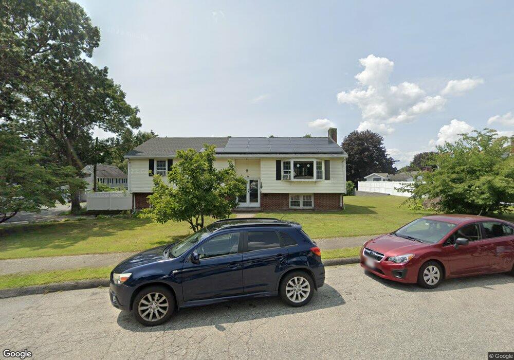 31 Towne Crest Dr, Stoneham, MA 02180 - photo 1