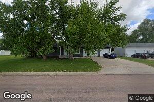 606 N Section Line St, Howard, SD 57349