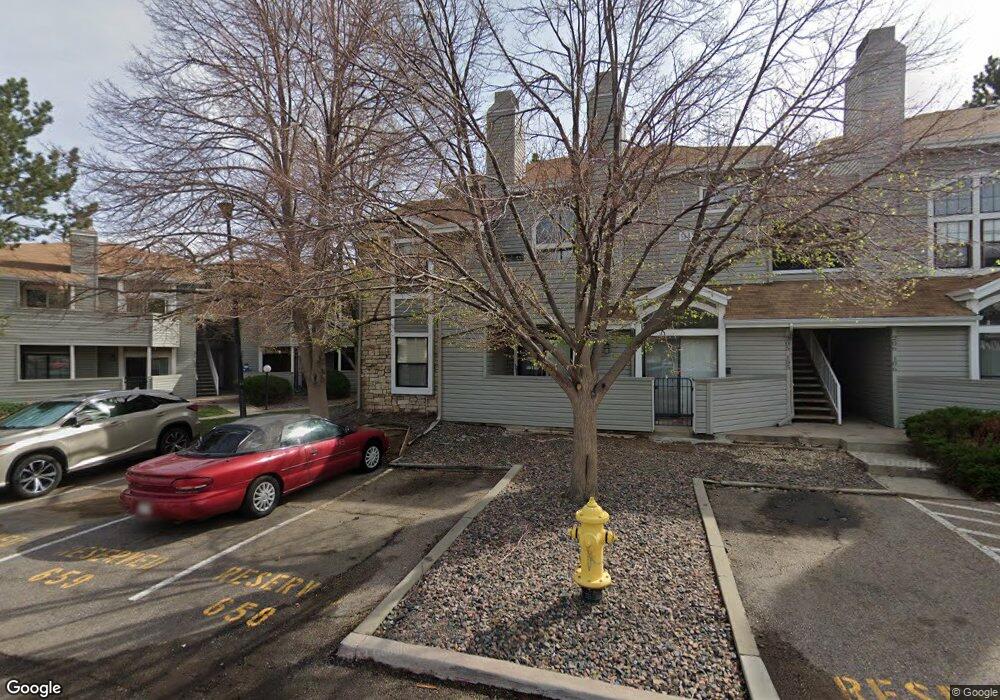 942 S Walden St unit 202, Aurora, CO 80017 - photo 1