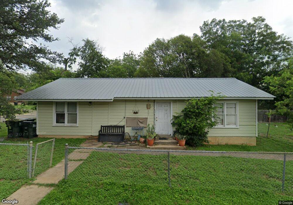 401 Jackman St, San Marcos, TX 78666 - photo 1