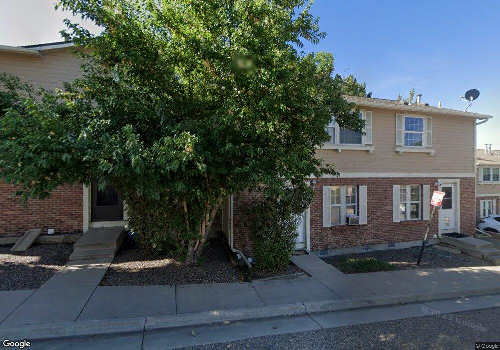 1506 S Ouray Cir unit B, Aurora, CO 80017 - photo 1