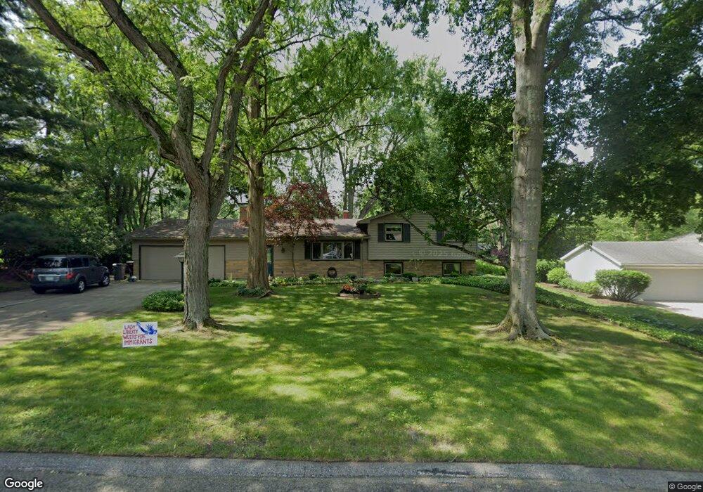 18232 Clairmont Dr, South Bend, IN 46637 - photo 1