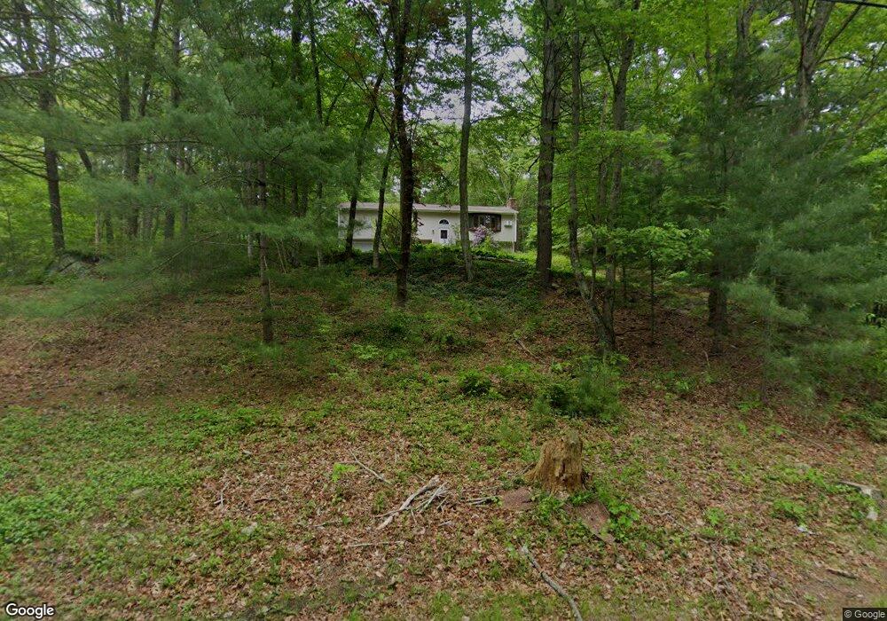 35 Maplewood Dr, North Scituate, RI 02857 - photo 1