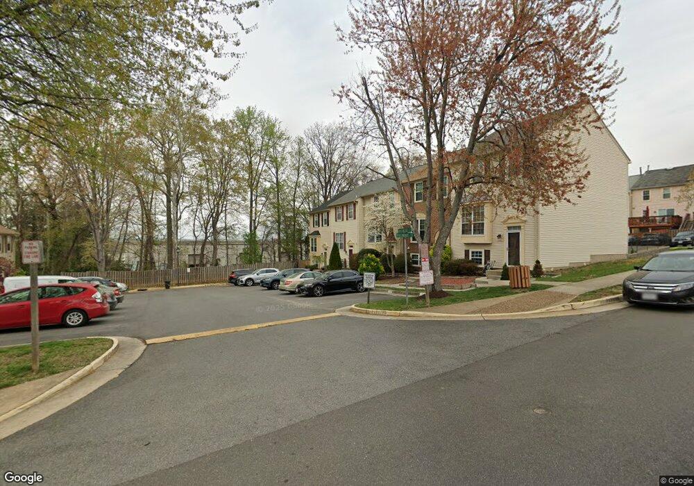 7308 Whernside Ct, Lorton, VA 22079 - photo 1