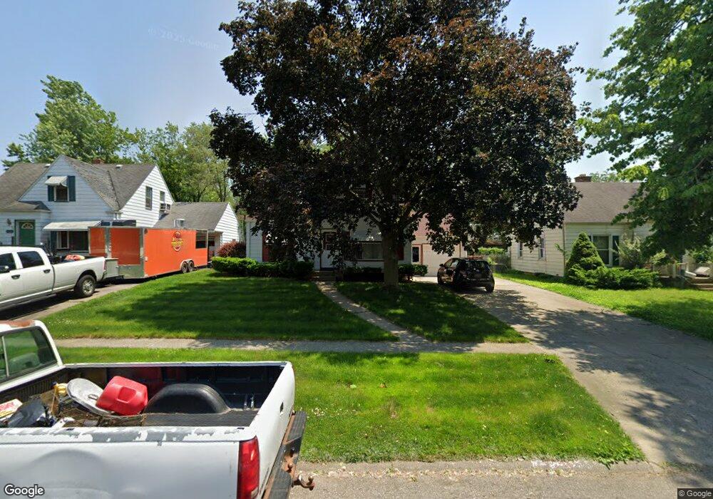 2762 Thomas St, Flint, MI 48504 - photo 1