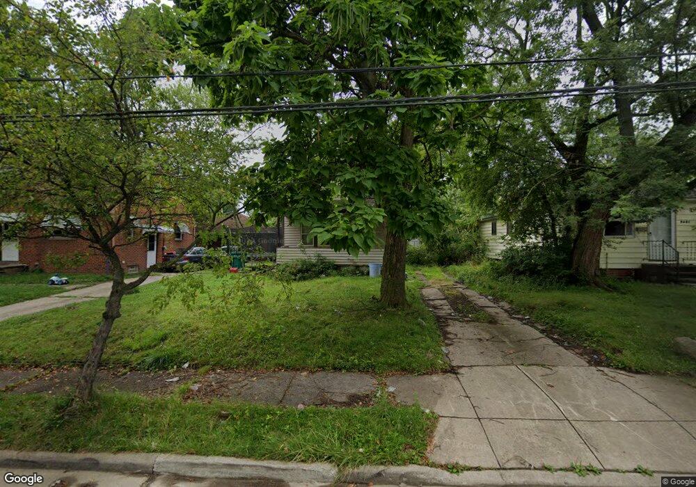 5599 Lafayette Ave, Maple Heights, OH 44137 - photo 1