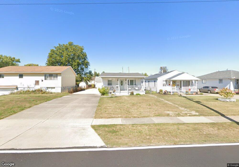 1657 E 36th St, Lorain, OH 44055 - photo 1