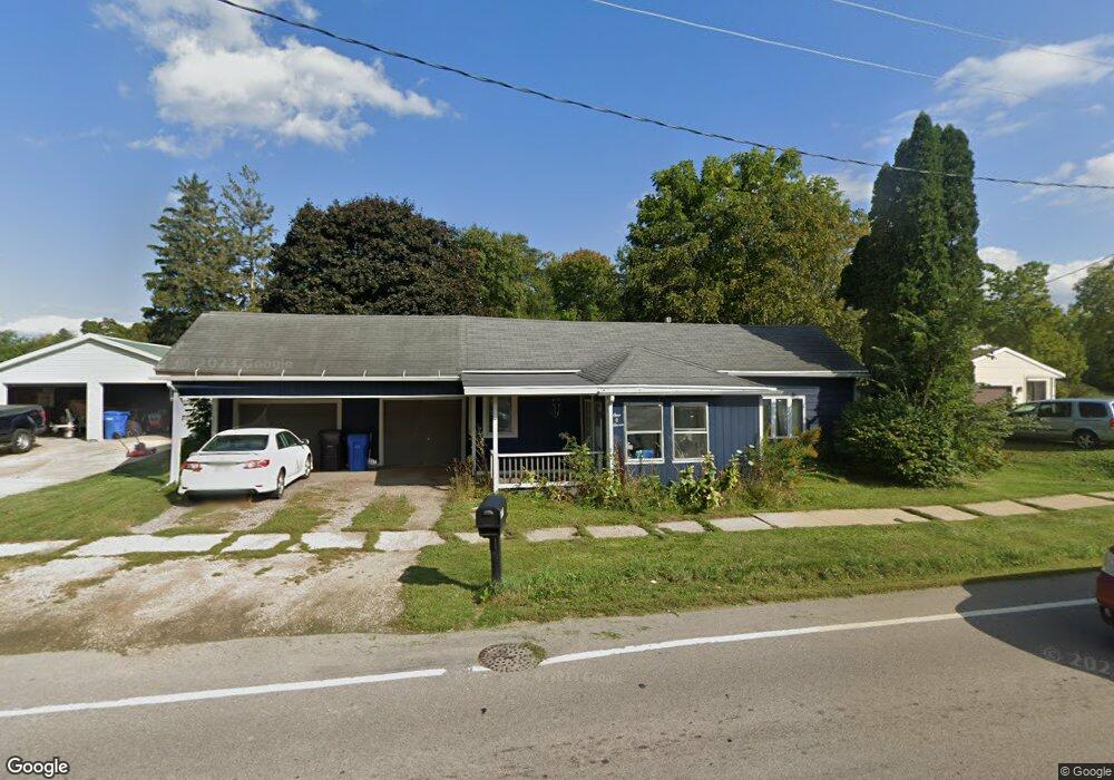 107 S Rutland St, Brooklyn, WI 53521 - photo 1