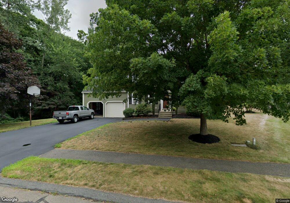 4 Florence Cir, Upton, MA 01568 - photo 1