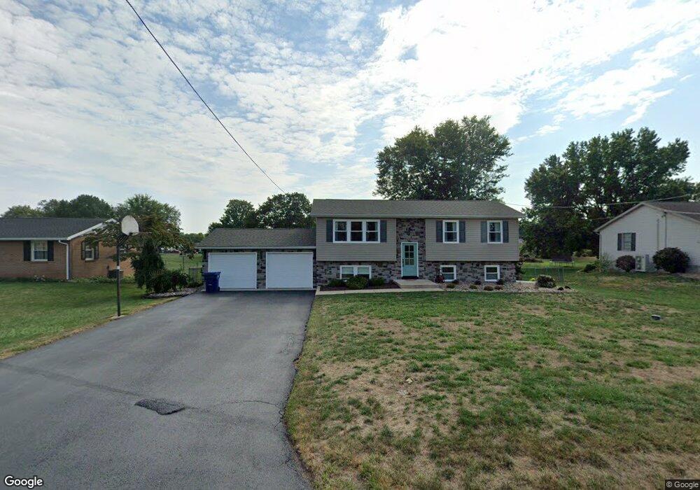 1520 Brenda Dr, Greencastle, PA 17225 - photo 1