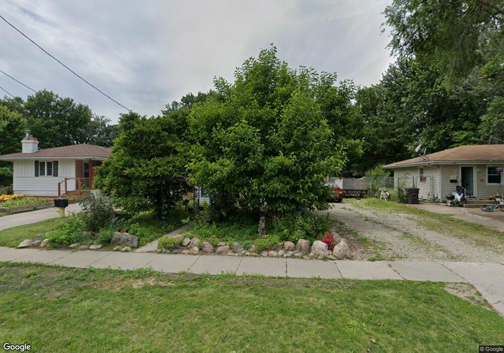 1248 E 29th St, Des Moines, IA 50317 - photo 1