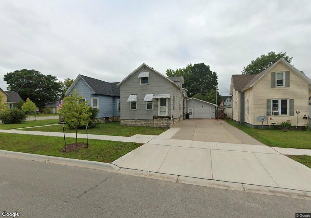 1412 15th Ave, Menominee, MI 49858 - photo 1