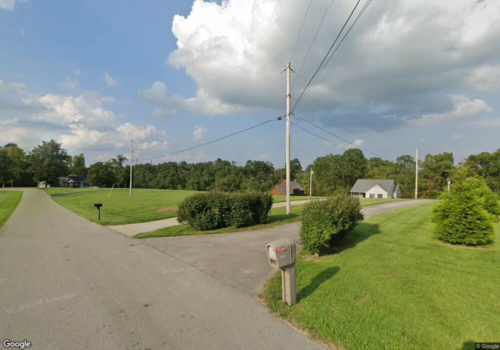 269 Lakeland Dr, Harrodsburg, KY 40330 - photo 1