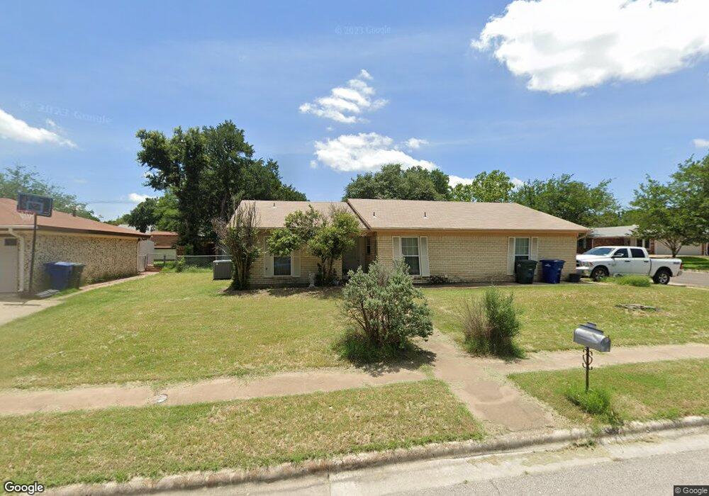 2835 Veterans Ave, Copperas Cove, TX 76522 - photo 1